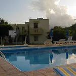 Aparthotel Angelos 3*