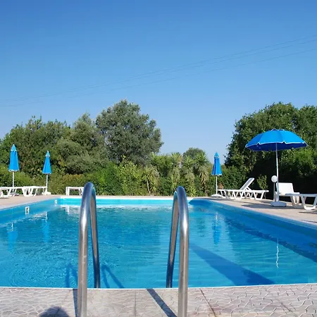 מלון דירות Angelos *