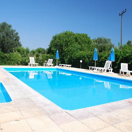 מלון דירות Angelos *