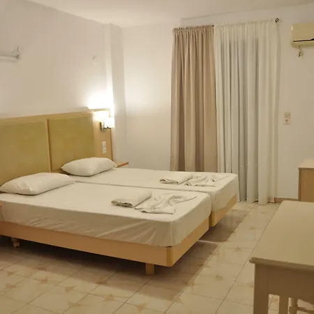 מלון דירות Angelos *