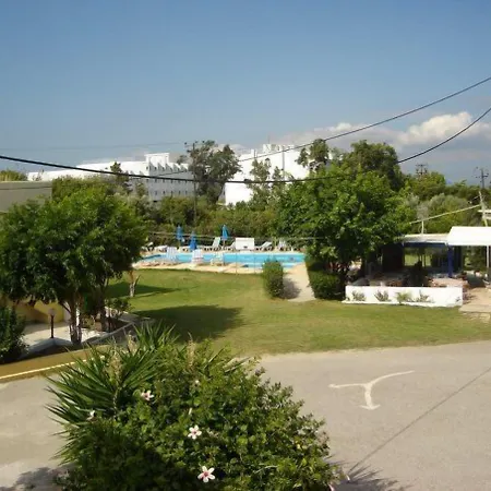 Angelos Aparthotel 3*