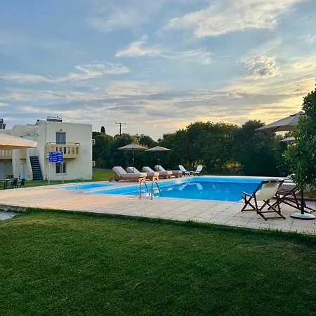 Angelos Aparthotel
