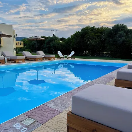 Aparthotel Angelos 3*