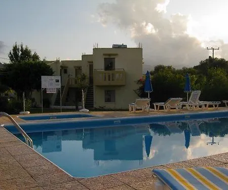 מלון דירות Angelos *