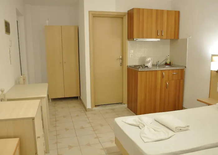 Angelos Apart-hotel 3*