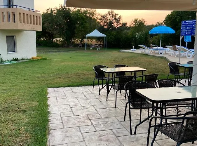 Aparthotel Angelos 3*