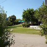 Ξενοδοχείο με διαμερίσματα Angelos 3*