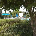 Ξενοδοχείο με διαμερίσματα Angelos 3*